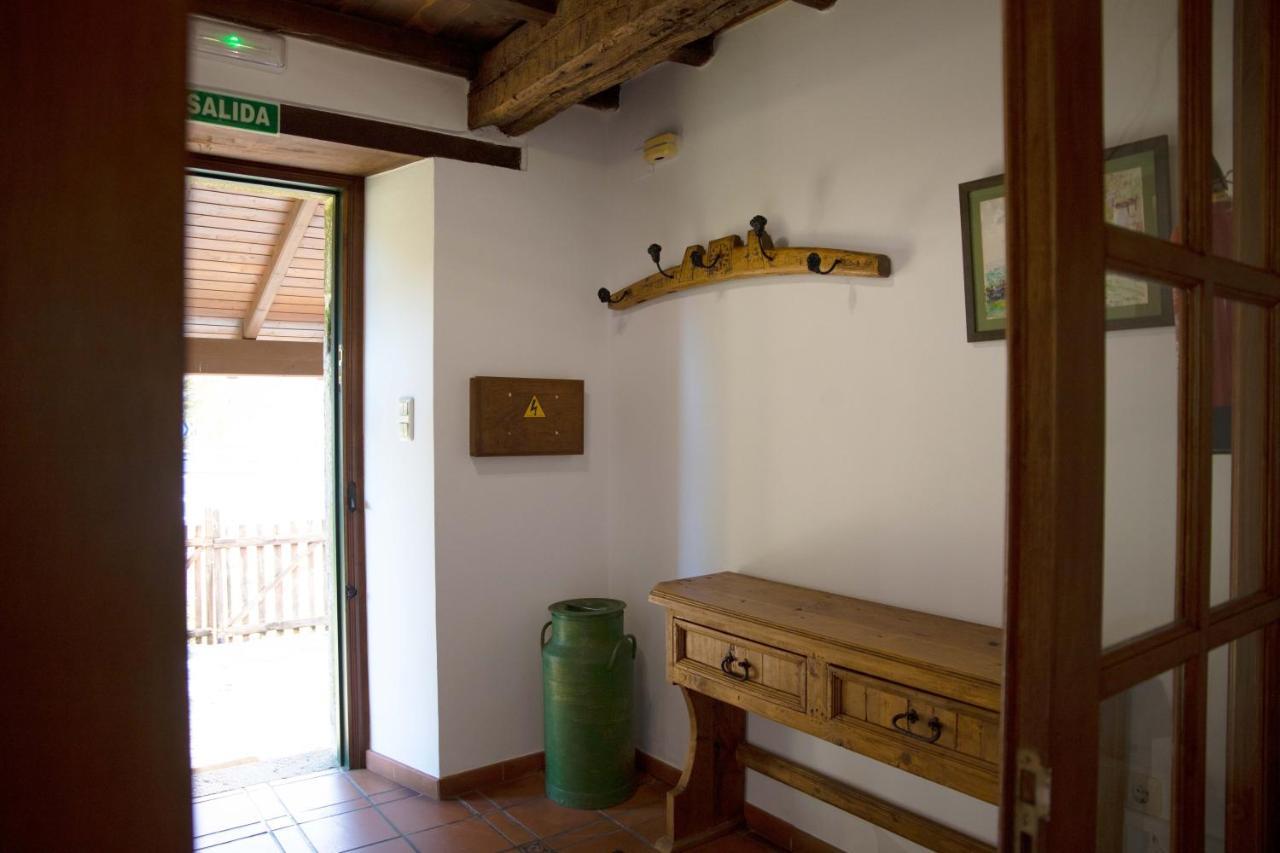 Casa Milia Affittacamere Castaneda  Esterno foto